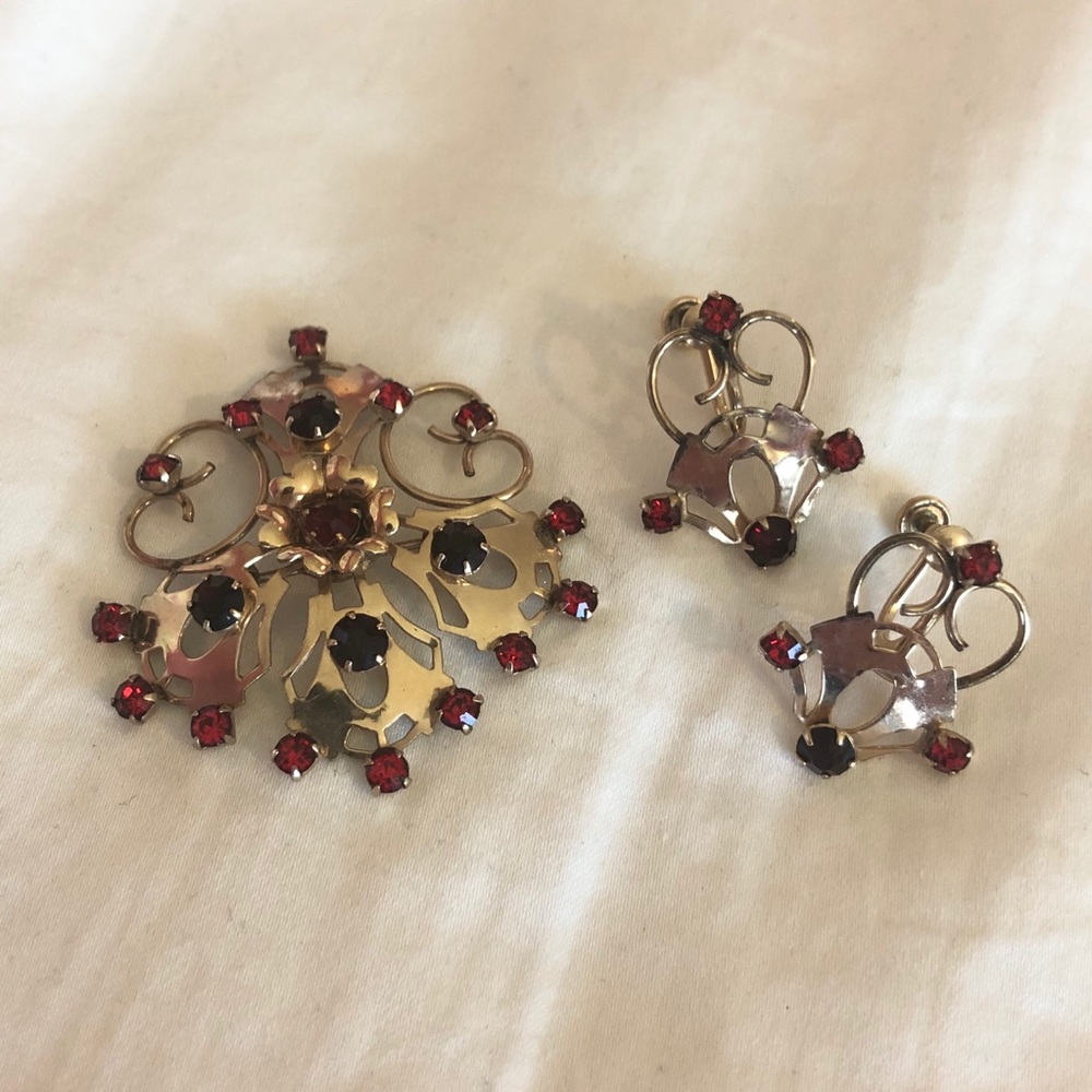 {Vintage} 12K Gold Filled Bohemian Garnet Set
